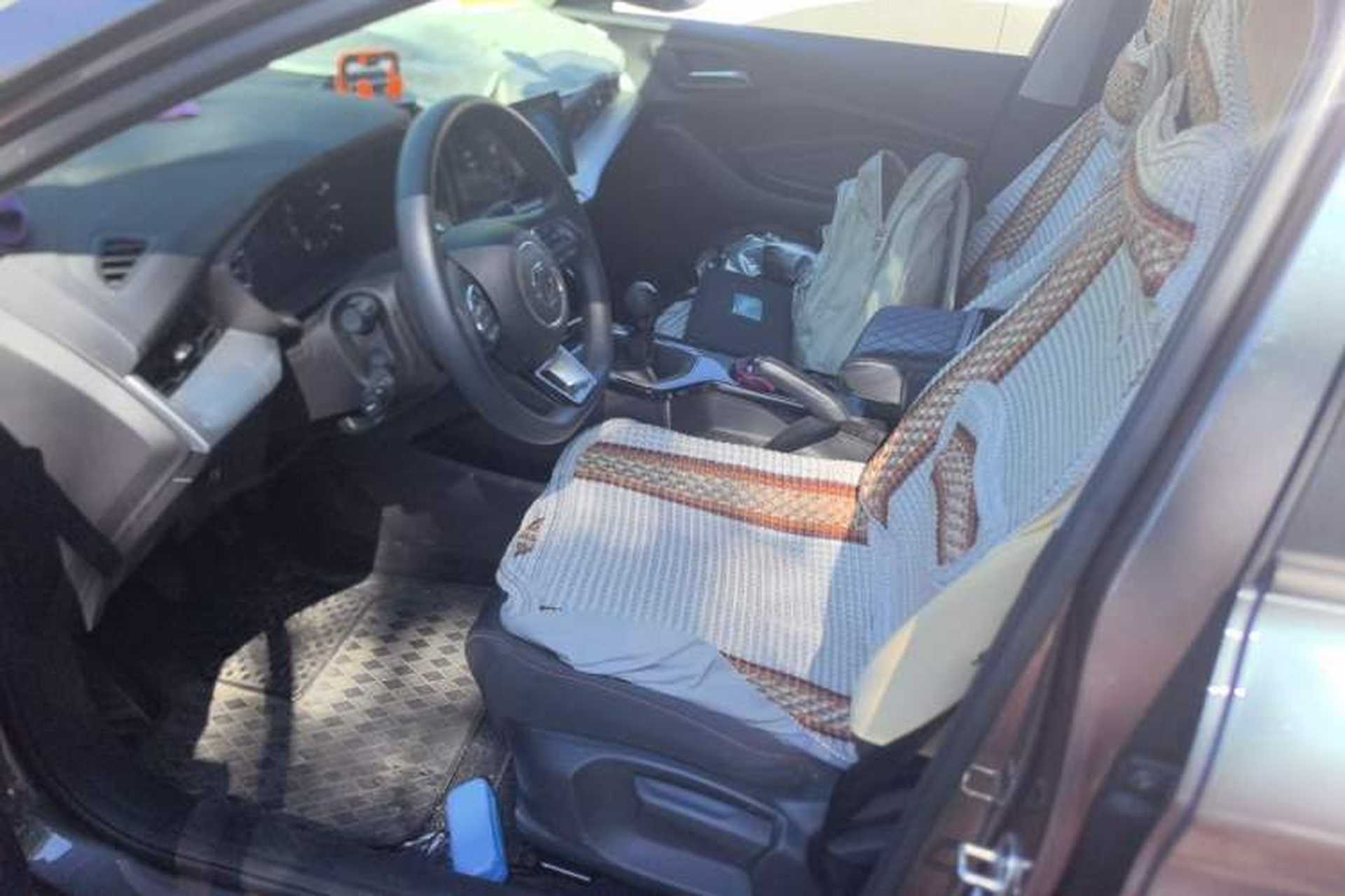 Used MG 5 2023 180 DVVT Manual Fashion Edition Left Front Seat