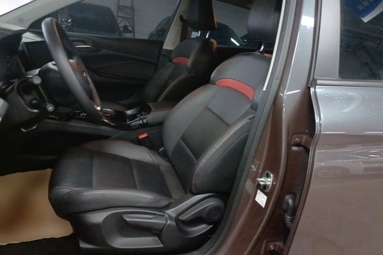 Used MG 5 2023 180 DVVT CVT Luxury Edition Left Front Seat
