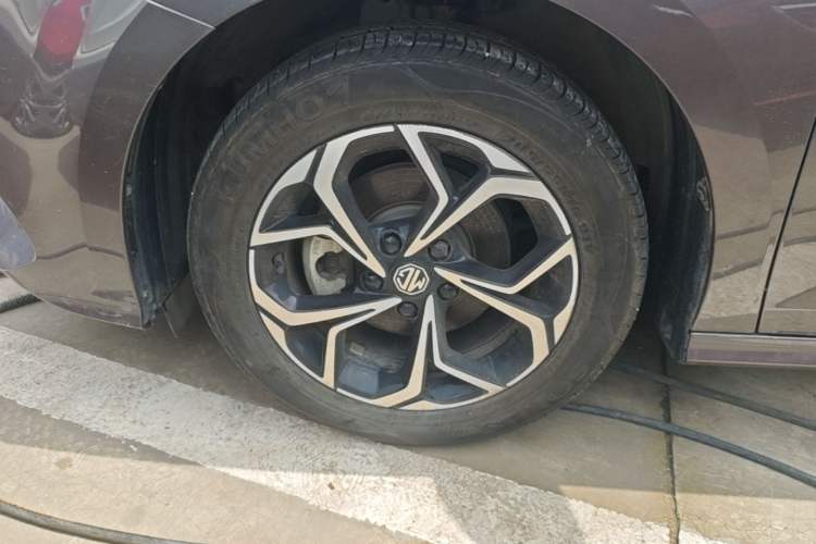 Used MG 5 2023 180 DVVT CVT Fashion Edition Left Front Wheel Hub