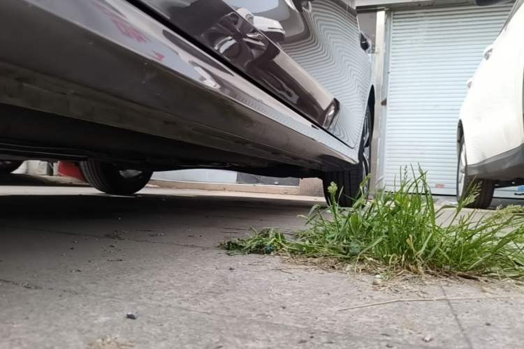 Used MG 5 2023 180 DVVT CVT Luxury Edition Left Side Sill