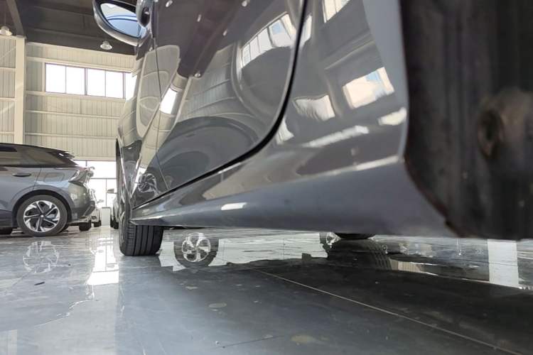 Used MG 5 2023 180 DVVT Manual Fashion Edition Left Side Sill