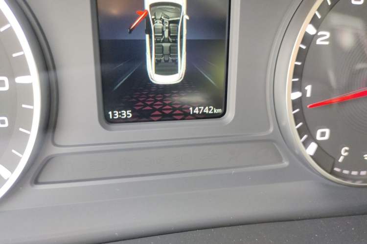 Used MG 5 2023 180 DVVT Manual Fashion Edition Odometer Close Up