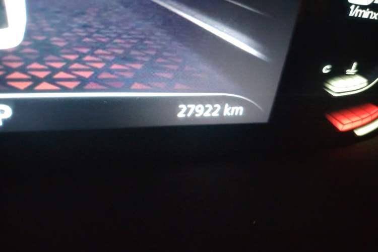 Used MG 5 2023 180 DVVT CVT Flagship Edition Odometer Close Up