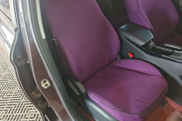 Used MG 5 2023 180 DVVT Manual Fashion Edition Right Front Seat