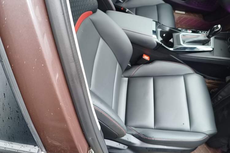 Used MG 5 2023 180 DVVT CVT Fashion Edition Right Front Seat