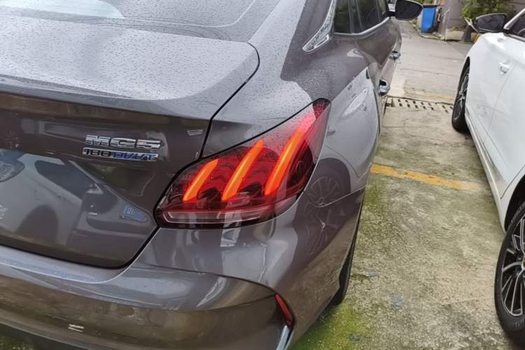 Used MG 5 2023 180 DVVT CVT Fashion Edition Right Rear Taillight