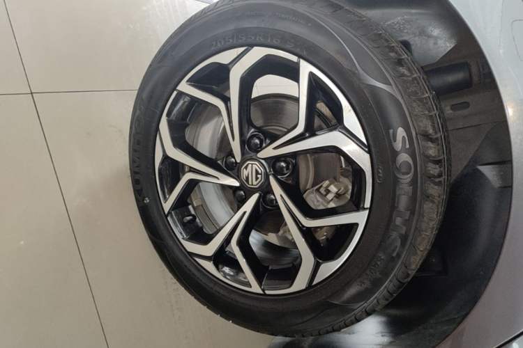Used MG 5 2023 180 DVVT CVT Fashion Edition Right Rear Wheel Hub