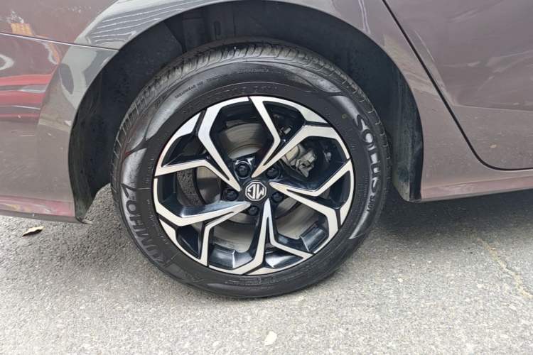 Used MG 5 2023 180 DVVT CVT Luxury Edition Right Rear Wheel Hub