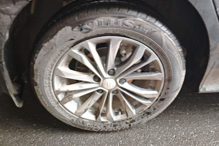 Used MG 5 2023 Facelift Model 180DVVT Manual Fashion Edition Right Rear Wheel Hub