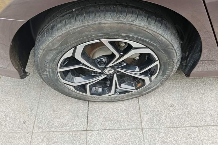 Used MG 5 2023 180 DVVT Manual Fashion Edition Right Rear Wheel Hub