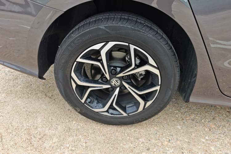 Used MG 5 2023 180 DVVT CVT Luxury Edition Right Rear Wheel Hub