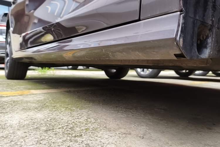 Used MG 5 2023 180 DVVT CVT Fashion Edition Right Side Sill