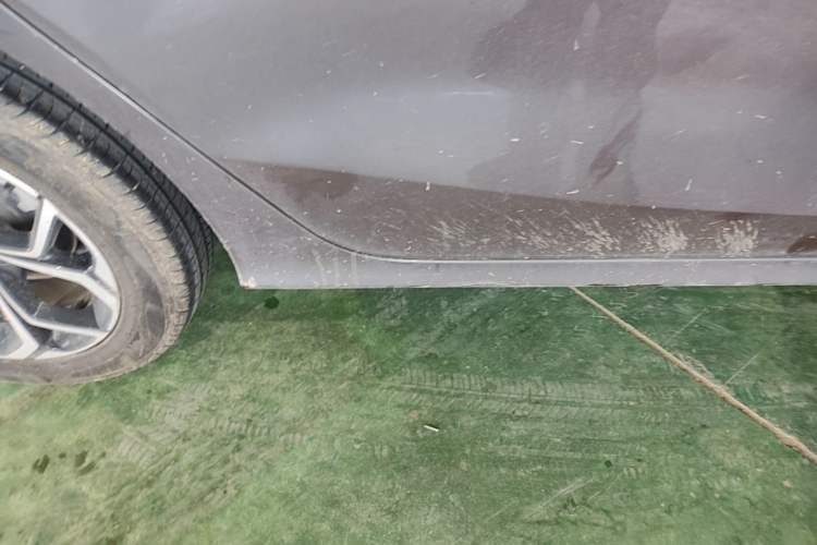 Used MG 5 2023 180 DVVT Manual Fashion Edition Right Side Sill