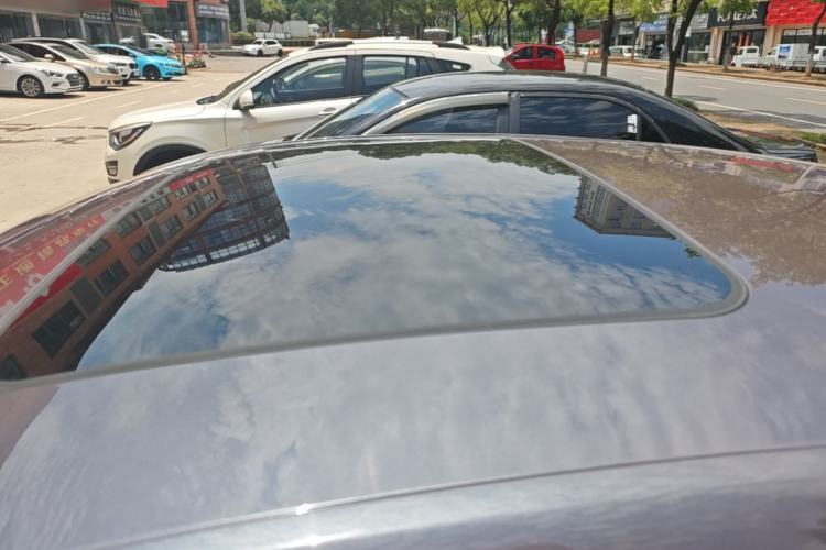 Used MG 5 2023 180 DVVT CVT Luxury Edition Roof
