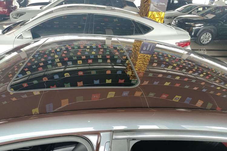 Used MG 5 2023 180 DVVT CVT Fashion Edition Roof