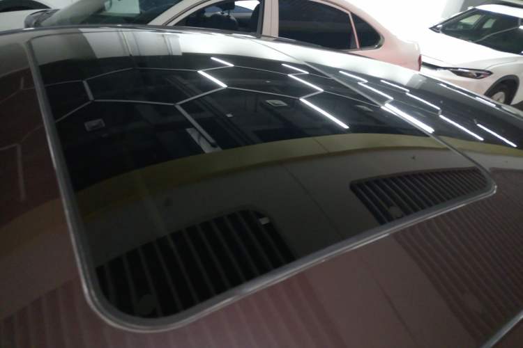 Used MG 5 2023 180 DVVT CVT Fashion Edition Roof