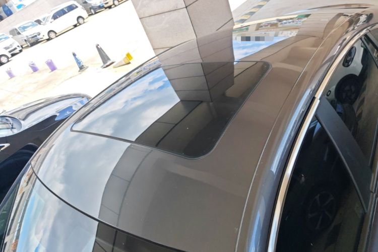 Used MG 5 2023 180 DVVT CVT Luxury Edition Roof