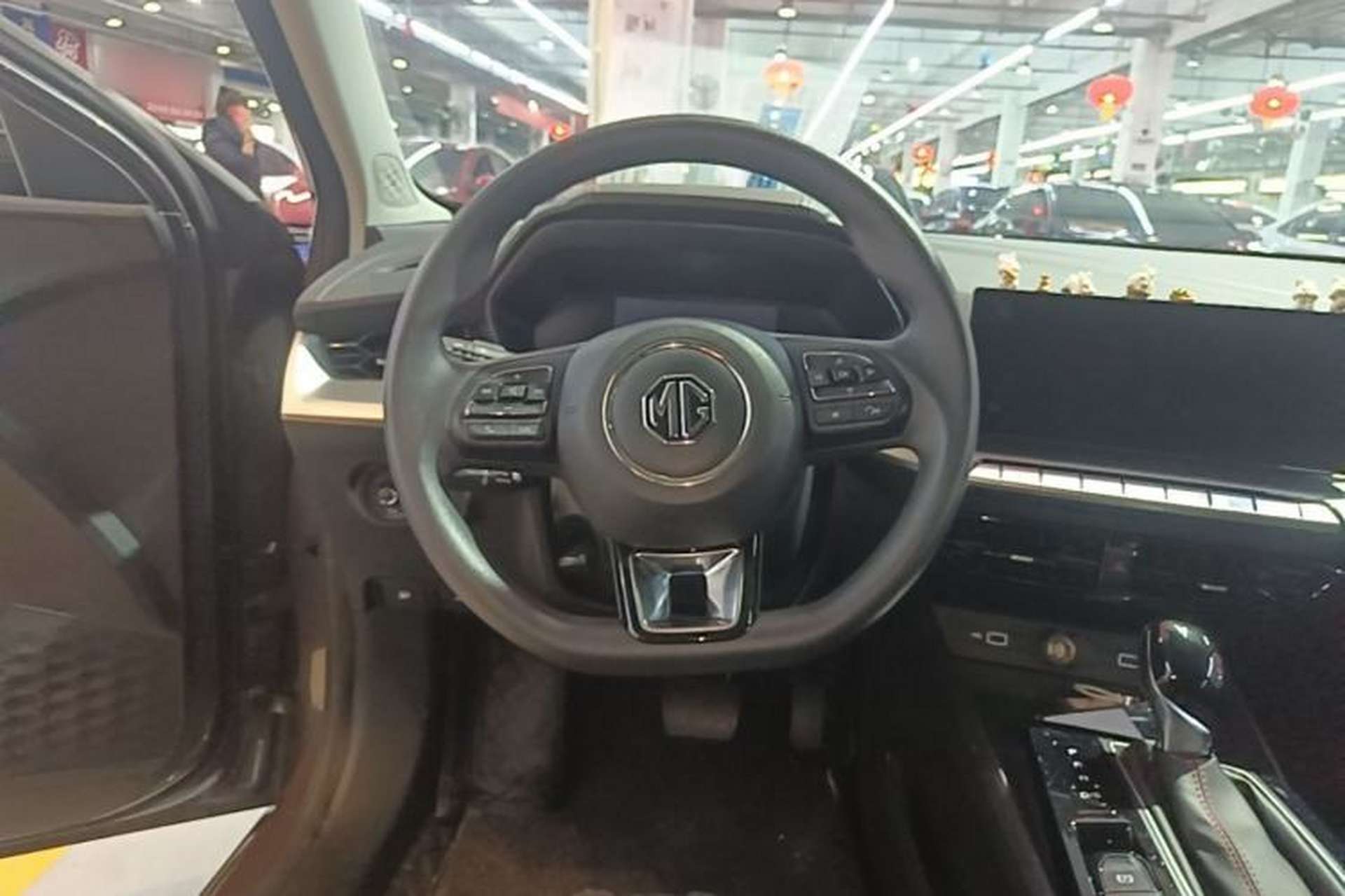 Used MG 5 2023 180 DVVT CVT Luxury Edition Steering Wheel