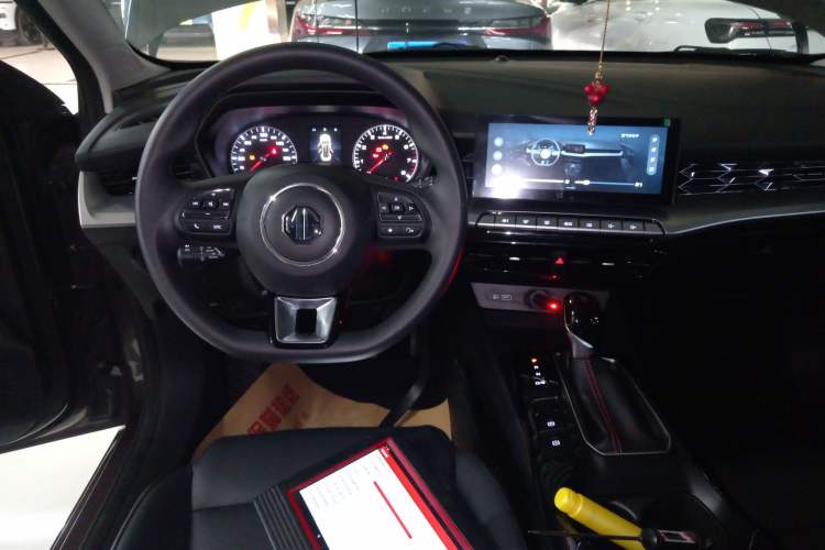 Used MG 5 2023 180 DVVT CVT Fashion Edition Steering Wheel