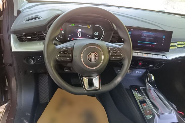 Used MG 5 2023 180 DVVT CVT Luxury Edition Steering Wheel