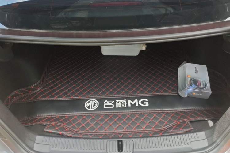Used MG 5 2023 180 DVVT CVT Luxury Edition Trunk