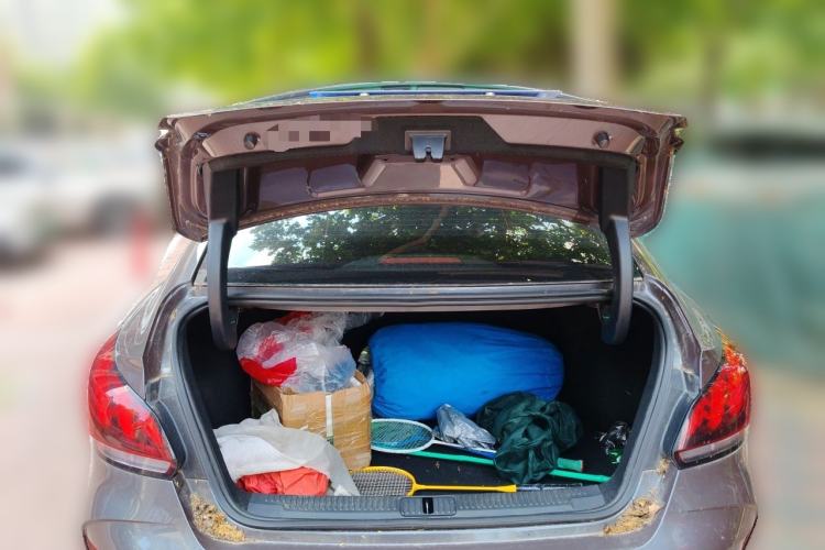 Used MG 5 2023 180 DVVT Manual Fashion Edition Trunk