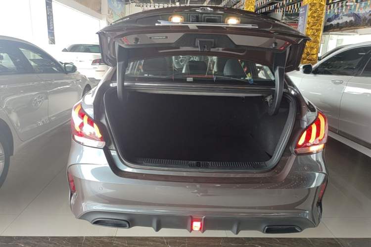 Used MG 5 2023 180 DVVT CVT Fashion Edition Trunk