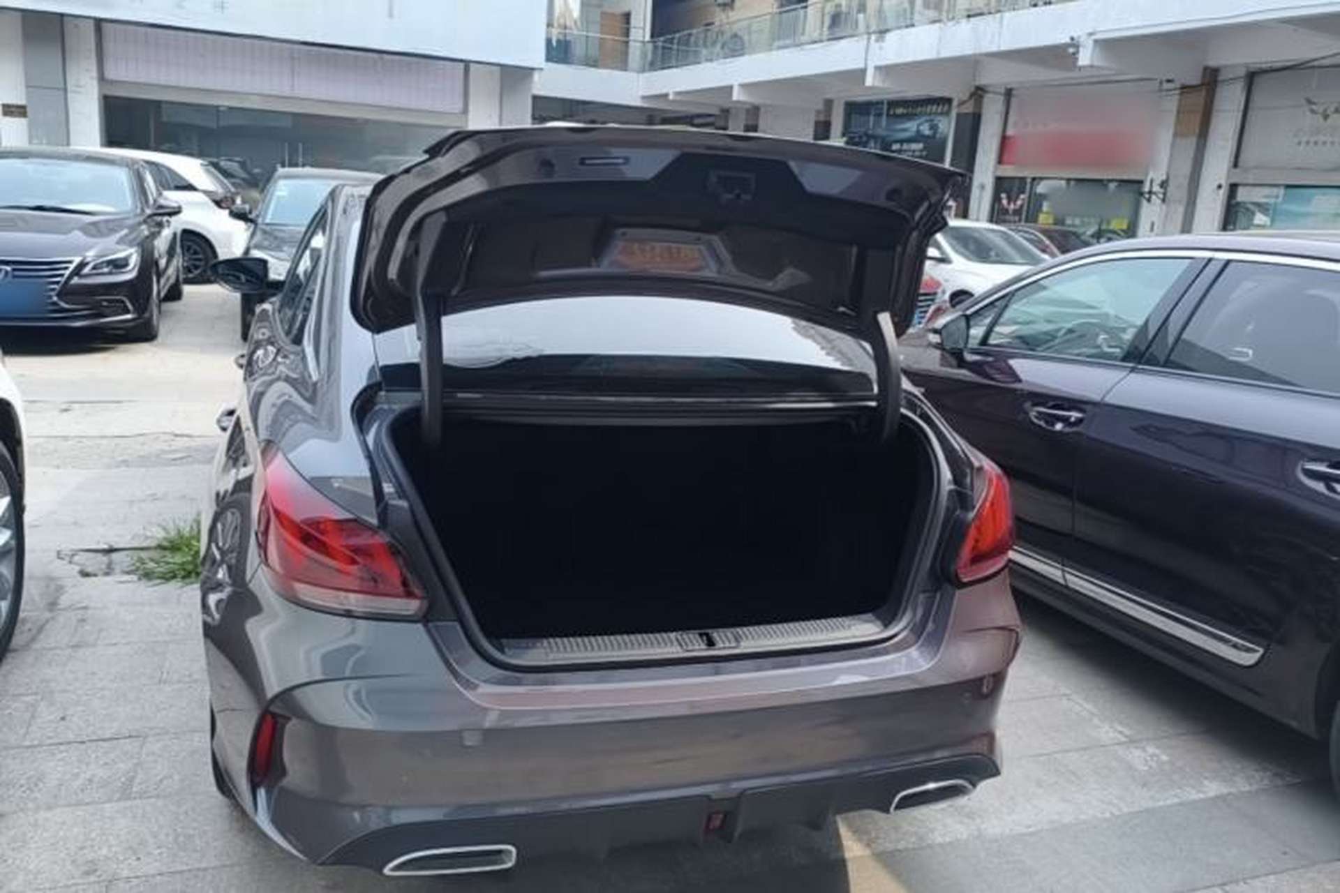 Used MG 5 2023 180 DVVT CVT Luxury Edition Trunk