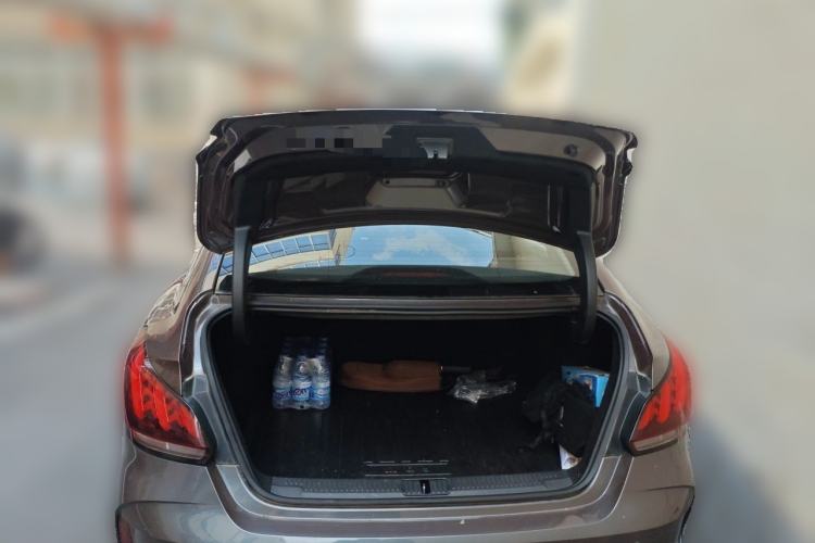 Used MG 5 2023 180 DVVT CVT Fashion Edition Trunk