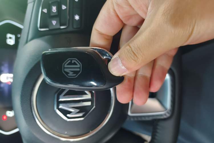 Used MG 5 2023 180 DVVT CVT Luxury Edition Vehicle Key