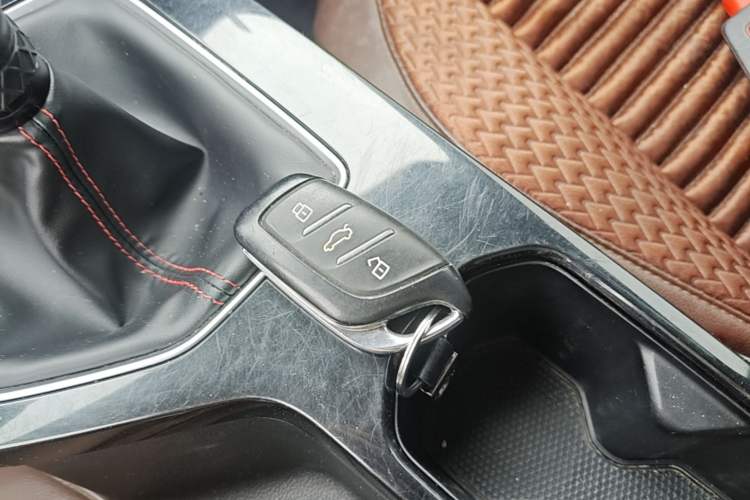 Used MG 5 2023 180 DVVT Manual Fashion Edition Vehicle Key