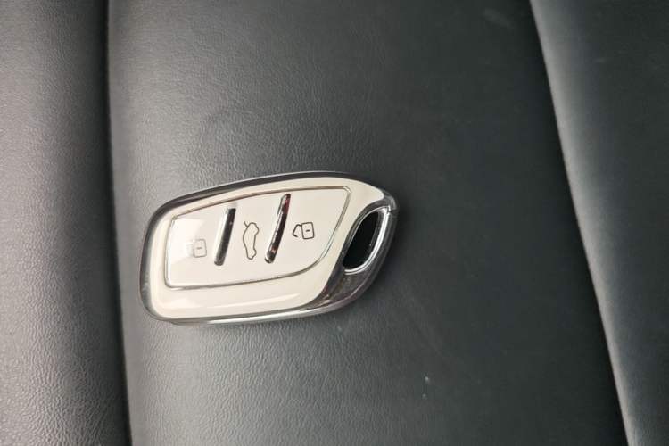Used MG 5 2023 180 DVVT CVT Luxury Edition Vehicle Key