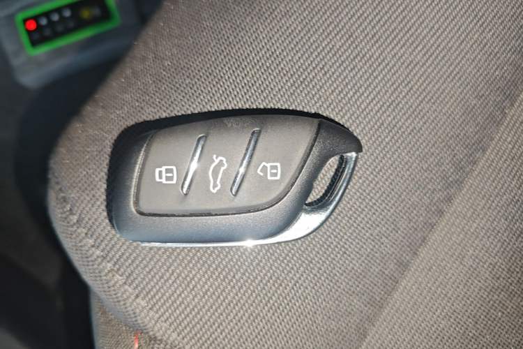 Used MG 5 2023 180 DVVT Manual Fashion Edition Vehicle Key