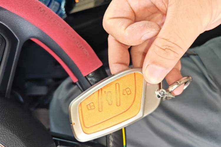 Used MG 5 2023 180 DVVT CVT Luxury Edition Vehicle Key