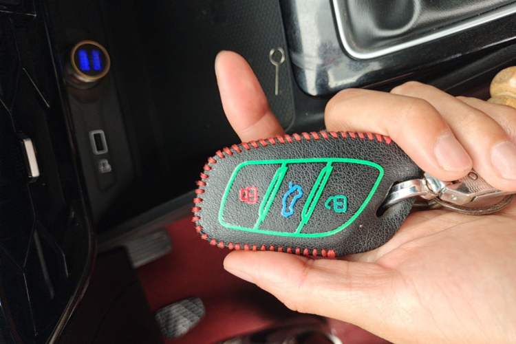 Used MG 5 2023 180 DVVT Manual Fashion Edition Vehicle Key
