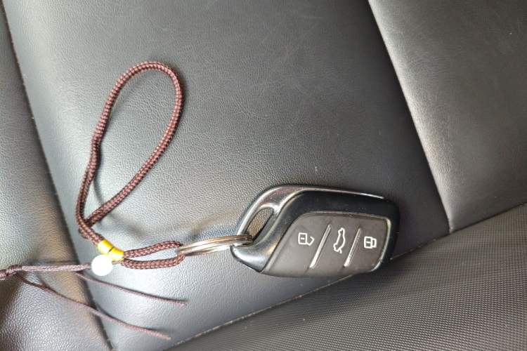 Used MG 5 2023 180 DVVT CVT Fashion Edition Vehicle Key