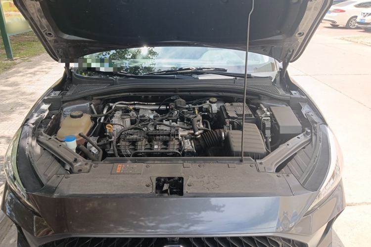 Used MG 5 2023 180 DVVT CVT Fashion Edition Engine Bay