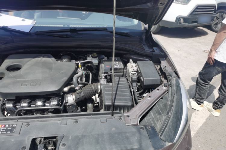 Used MG 5 2023 180 DVVT CVT Luxury Edition Engine Bay Left