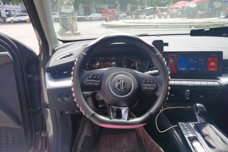 Used MG 5 2023 180 DVVT CVT Luxury Edition Steering Wheel