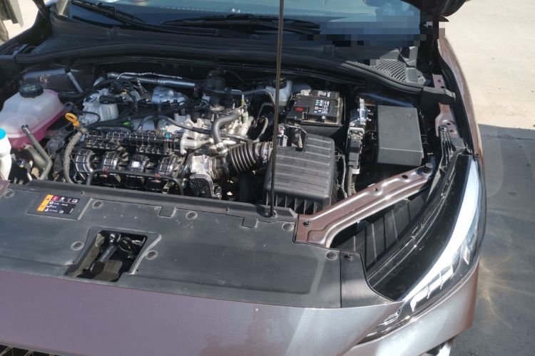 Used MG 5 2023 180 DVVT Manual Fashion Edition Engine Bay Left