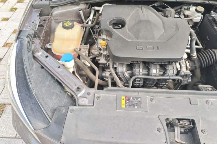 Used MG 5 2023 180 DVVT CVT Luxury Edition Engine Bay Right