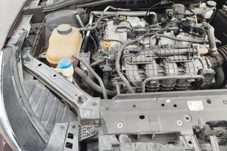 Used MG 5 2023 180 DVVT Manual Fashion Edition Engine Bay Right