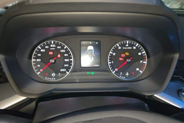 Used MG 5 2023 180 DVVT Manual Fashion Edition Instrument Cluster