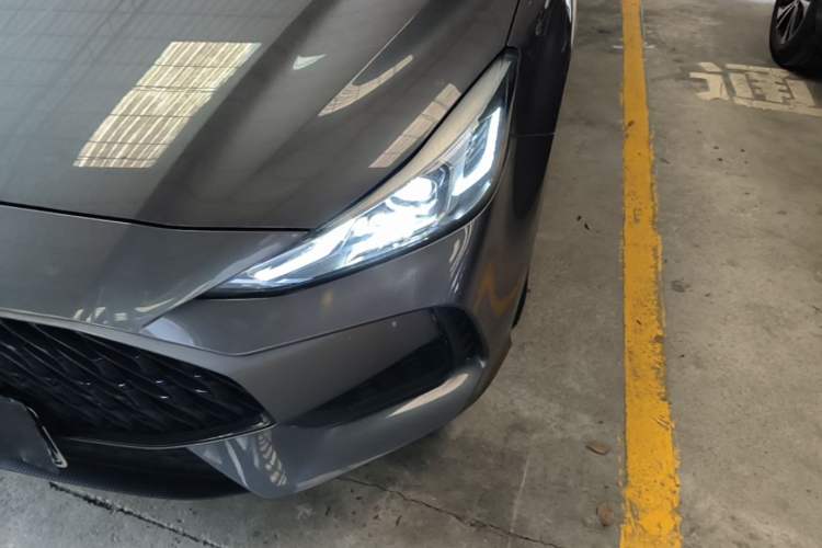 Used MG 5 2023 180 DVVT CVT Luxury Edition Left Front Headlight
