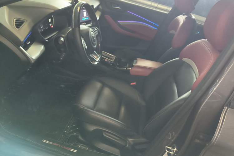 Used MG 5 2023 180 DVVT CVT Luxury Edition Left Front Seat