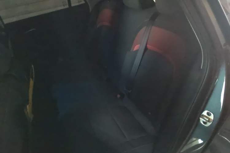 Used MG 5 2023 180 DVVT Manual Fashion Edition Left Rear Seat