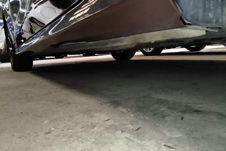 Used MG 5 2023 180 DVVT CVT Luxury Edition Left Side Sill