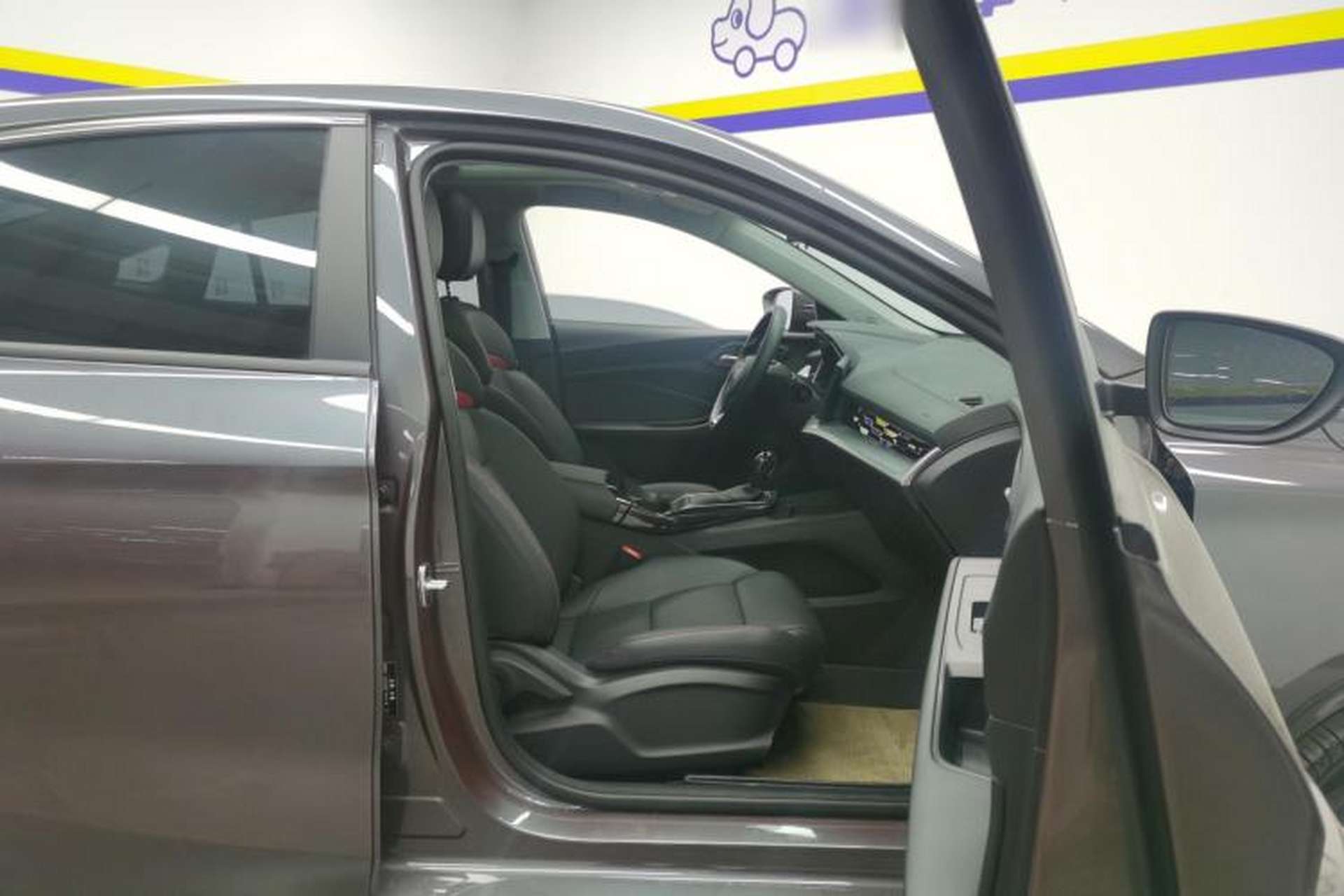 Used MG 5 2023 180 DVVT CVT Fashion Edition Right Front Seat