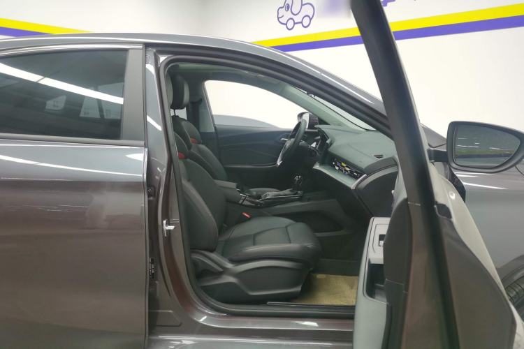 Used MG 5 2023 180 DVVT CVT Fashion Edition Right Front Seat