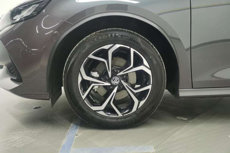 Used MG 5 2023 180 DVVT CVT Fashion Edition Right Rear Wheel Hub
